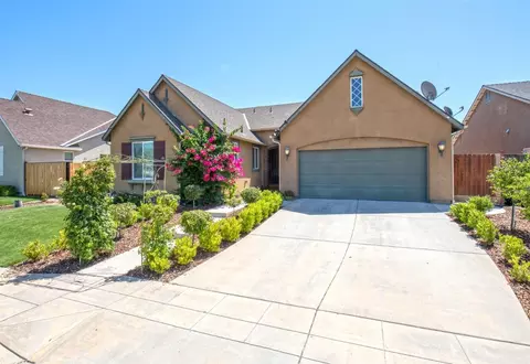 1873 Twinberry Ave, Clovis, CA 93619 photo 1