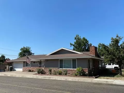 110 9th St, Chowchilla, CA 93610 photo 1