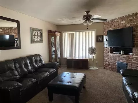 110 9th St, Chowchilla, CA 93610 photo 4