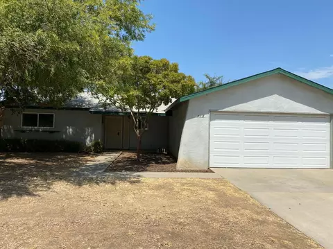1415 Wrenwood Ave, Clovis, CA 93611 photo 1