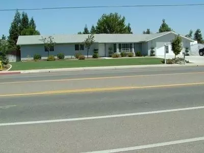 115 W Sierra Ave, Clovis, CA 93612 photo 1