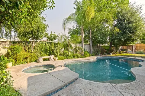 2329 Prescott Ave, Clovis, CA 93619 photo 18