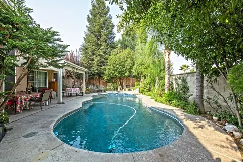 2329 Prescott Ave, Clovis, CA 93619 photo 16