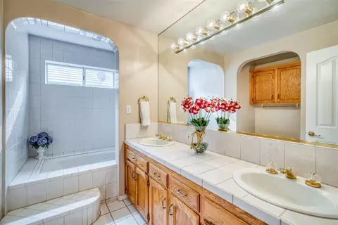 575 W Alluvial Ave, Clovis, CA 93611 photo 27