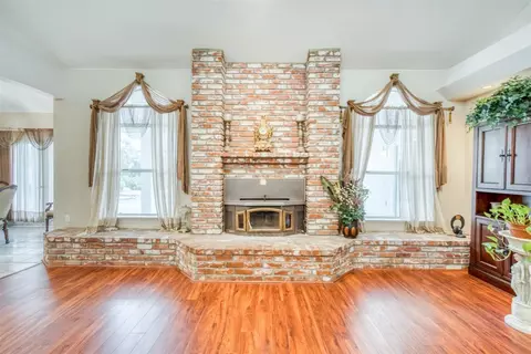575 W Alluvial Ave, Clovis, CA 93611 photo 11