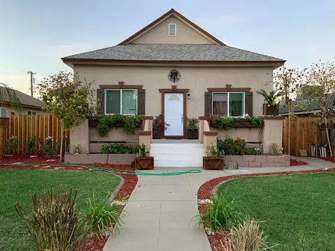 319 E Central Ave, Madera, CA 93638 photo 1