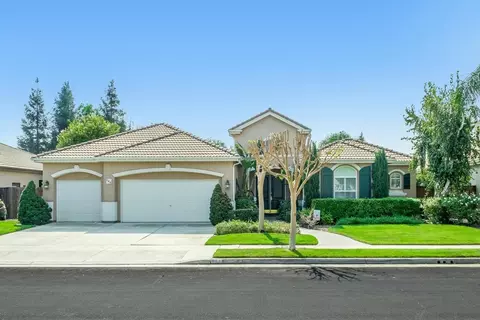 644 W Muncie Ave, Clovis, CA 93619 photo 1