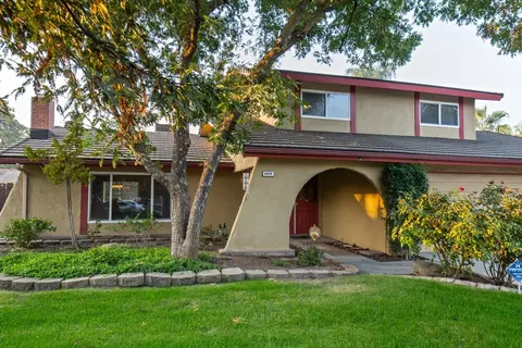 1056 Los Altos Ave, Clovis, CA 93612 photo 1