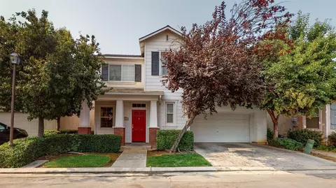 1740 N Aldaron Ln, Clovis, CA 93619 photo 1