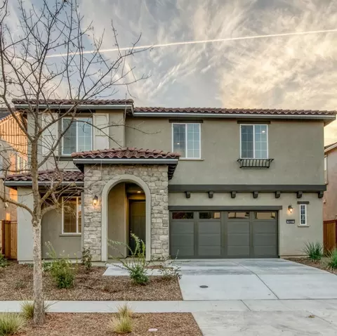 4322 Hillside Rd, Madera, CA 93636 photo 1