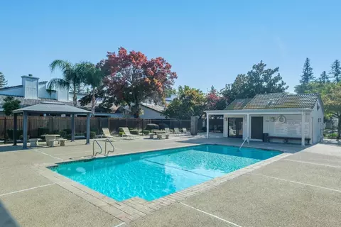 1527 Tollhouse Ln, Clovis, CA 93611 photo 24