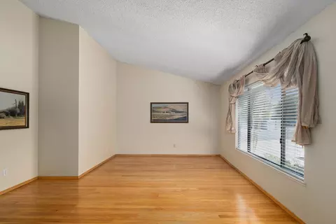 1527 Tollhouse Ln, Clovis, CA 93611 photo 4