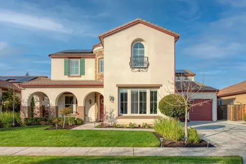 3635 Everglade Ave, Clovis, CA 93619 photo 1