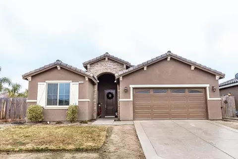 268 S Boyd Ave, Kerman, CA 93630 photo 1