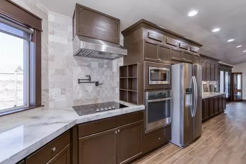 684 N Oxford Ave, Clovis, CA 93611 photo 16