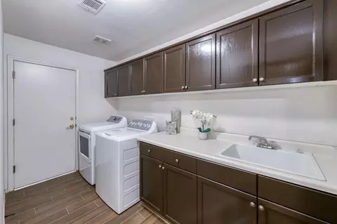 684 N Oxford Ave, Clovis, CA 93611 photo 34