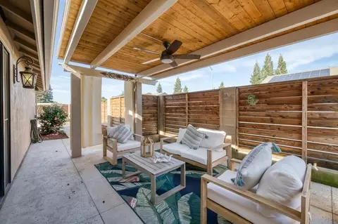 684 N Oxford Ave, Clovis, CA 93611 photo 23