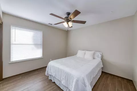 684 N Oxford Ave, Clovis, CA 93611 photo 35