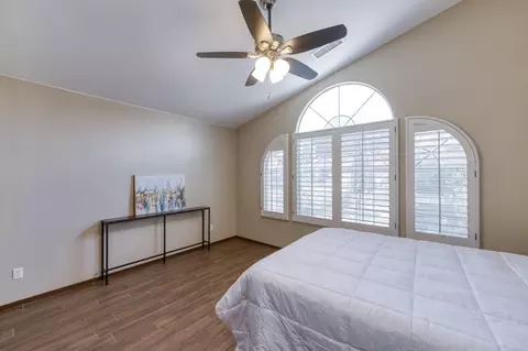 684 N Oxford Ave, Clovis, CA 93611 photo 26