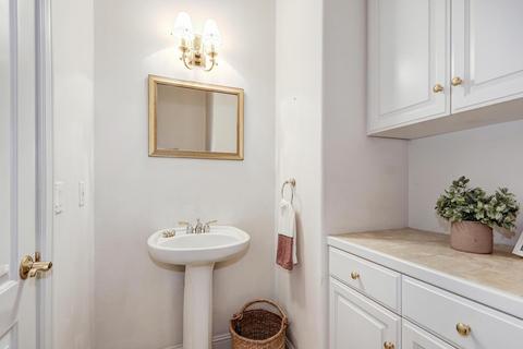 1564 Barnett Cir, Carmichael, CA 95608 photo 39