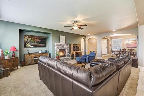 4112 Mcalister Ct, Olivehurst, CA 95961 photo 13