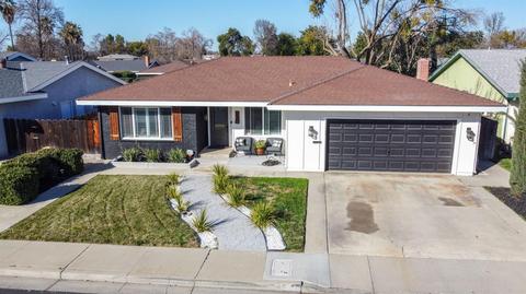 355 Diane Ct, Merced, CA 95348 photo 1