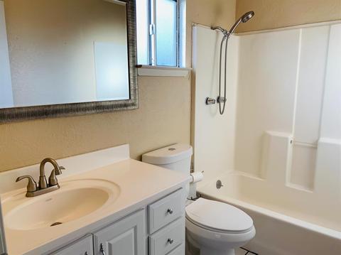 2131 Charles St, Hughson, CA 95326 photo 12