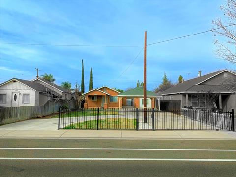 2131 Charles St, Hughson, CA 95326 photo 2