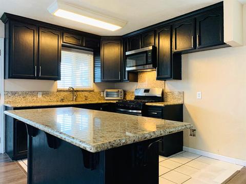 2131 Charles St, Hughson, CA 95326 photo 8