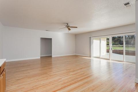 7225 Willowbank Way, Carmichael, CA 95608 photo 6