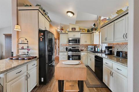 5910 Eagle View Dr, Mountain Ranch, CA 95246 photo 8