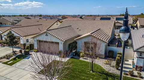 2721 Bellchase Dr, Manteca, CA 95336 photo 2