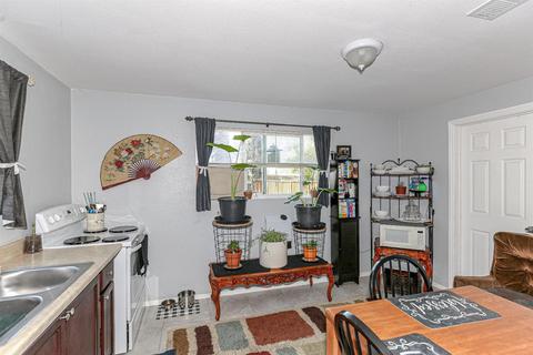 1044 W 25th, Merced, CA 95340 photo 27
