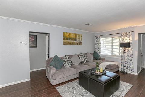 1044 W 25th, Merced, CA 95340 photo 6