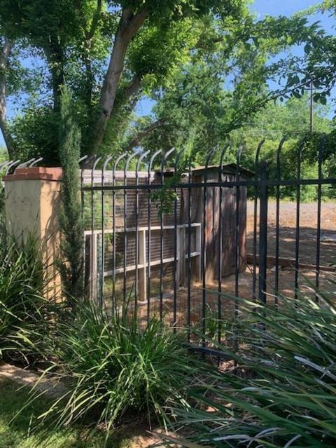 Undisclosed, Linden, CA 95236 photo 17