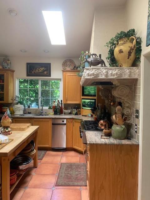 Undisclosed, Linden, CA 95236 photo 35