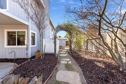 2913 Meadow Hawk Way, Antelope, CA 95843 photo 46