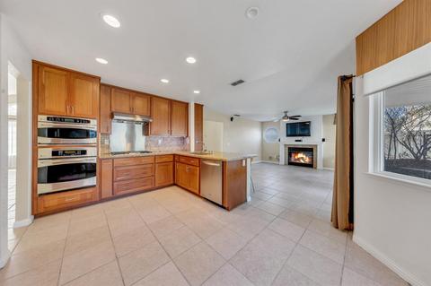 2913 Meadow Hawk Way, Antelope, CA 95843 photo 13