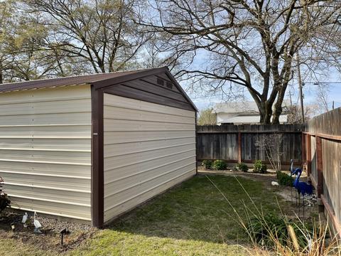 370 C St, Patterson, CA 95363 photo 5