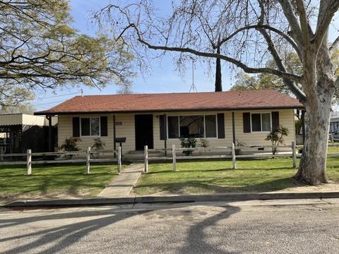 370 C St, Patterson, CA 95363 photo 1