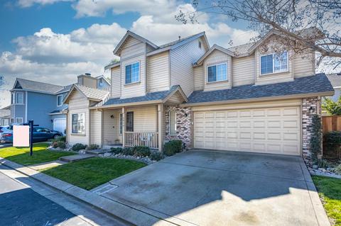 2816 Quarry Stone St, Modesto, CA 95355 photo 4