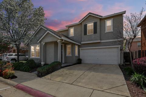 869 Courtyards Loop, Lincoln, CA 95648 photo 1