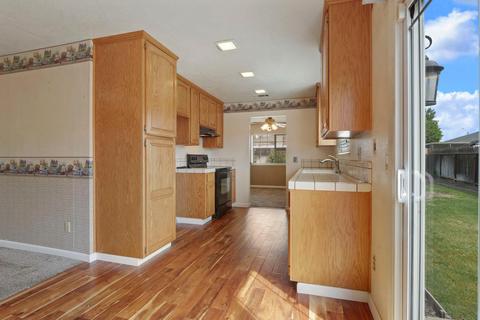2250 S Ham Ln, Lodi, CA 95242 photo 11
