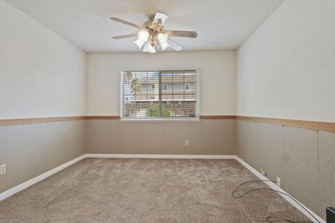 2250 S Ham Ln, Lodi, CA 95242 photo 13