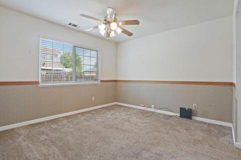 2250 S Ham Ln, Lodi, CA 95242 photo 14