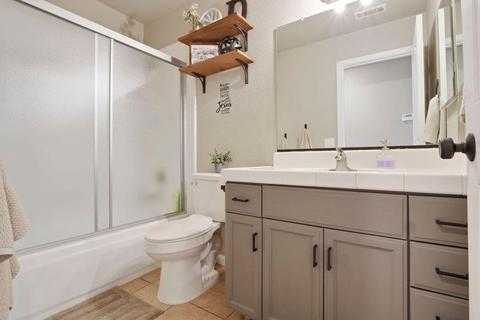 2651 W Elm St, Lodi, CA 95242 photo 27