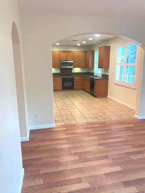 1010 Vaughn Ln, Tracy, CA 95376 photo 13