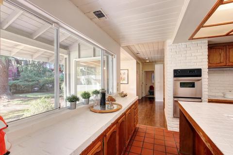 5901 River Glen Ct, Carmichael, CA 95608 photo 4