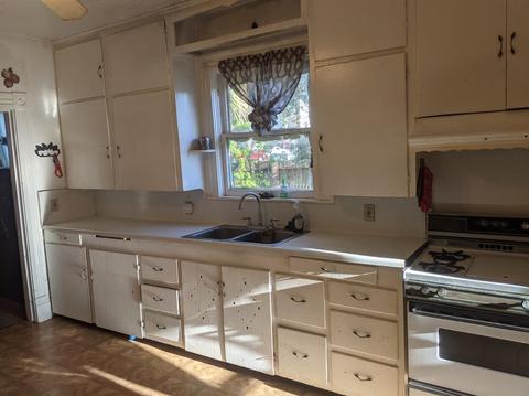 583 5th, Gustine, CA 95322 photo 23