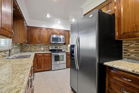 416 W Turner Rd, Lodi, CA 95240 photo 9
